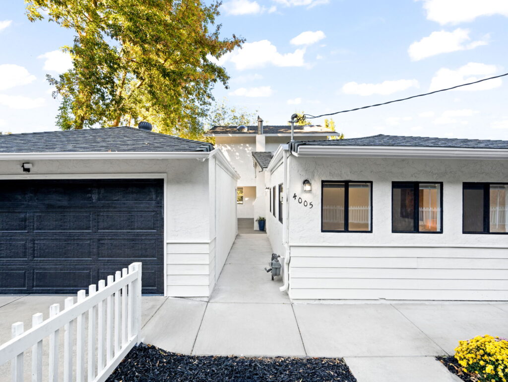 4005 Pinole Valley Rd