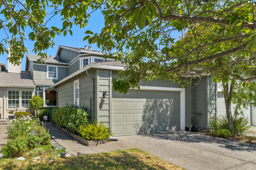 9 Naragansett Cv San Rafael